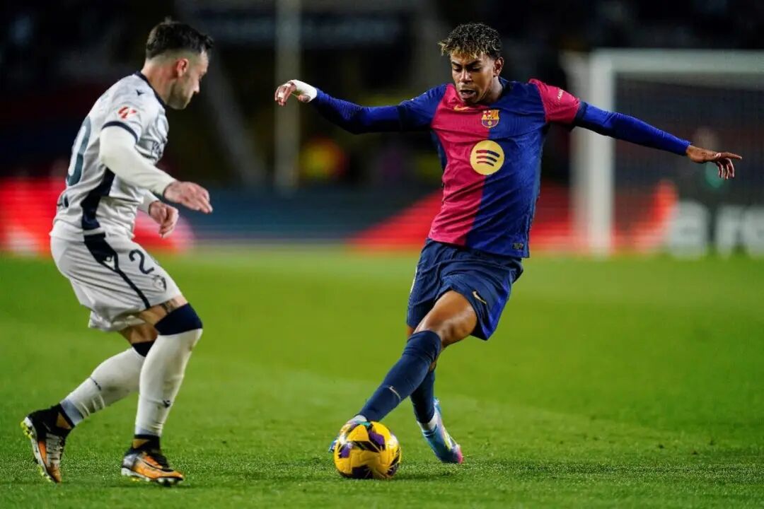  羽毛球石宇奇比赛视频完整版 